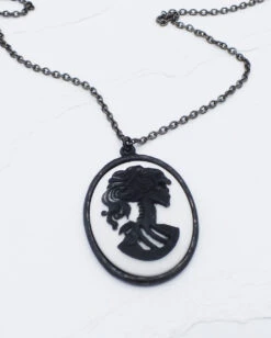 Totenkopf Cameo Gothic Kette