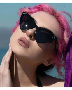 Fledermaus Sonnenbrille Bat An Eye KILLSTAR -Halloween Kostüme Rabatte killstar bat an eye fledermaus sonnenbrille killstar bat an eye sunglasses gothic fashion gothic mode 51115 03