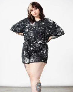 Cosmos Shorts KILLSTAR 10 Cosmos Shorts KILLSTAR -Halloween Kostüme Rabatte killstar cosmos shorts astro print sonne mond sterne shorts gothic shorts gothic accessoires und geschenkideen killstar cosmos shorts 53518 3