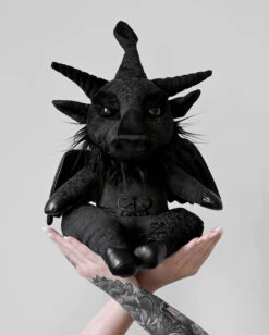 Dark Lord Victoriana Plüschtier KILLSTAR 7 Dark Lord Victoriana Plüschtier KILLSTAR -Halloween Kostüme Rabatte killstar dark lord victoriana pluesch tier killstar kreeptures gothic kuscheltier gothic accessoires und geschenkartikel 53721