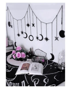Schwarze Astral Wanddekoration KILLSTAR 5 Schwarze Astral Wanddekoration KILLSTAR -Halloween Kostüme Rabatte killstar schwarze astral wanddekoration killstar black astral path hanging banner 51889 01