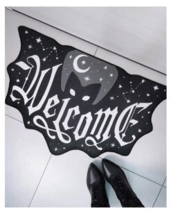 Welcome Fledermaus Türmatte KILLSTAR -Halloween Kostüme Rabatte killstar welvome fledermaus fussmatte welcome bat doormat halloween und gothic wohnungsdeko 51597
