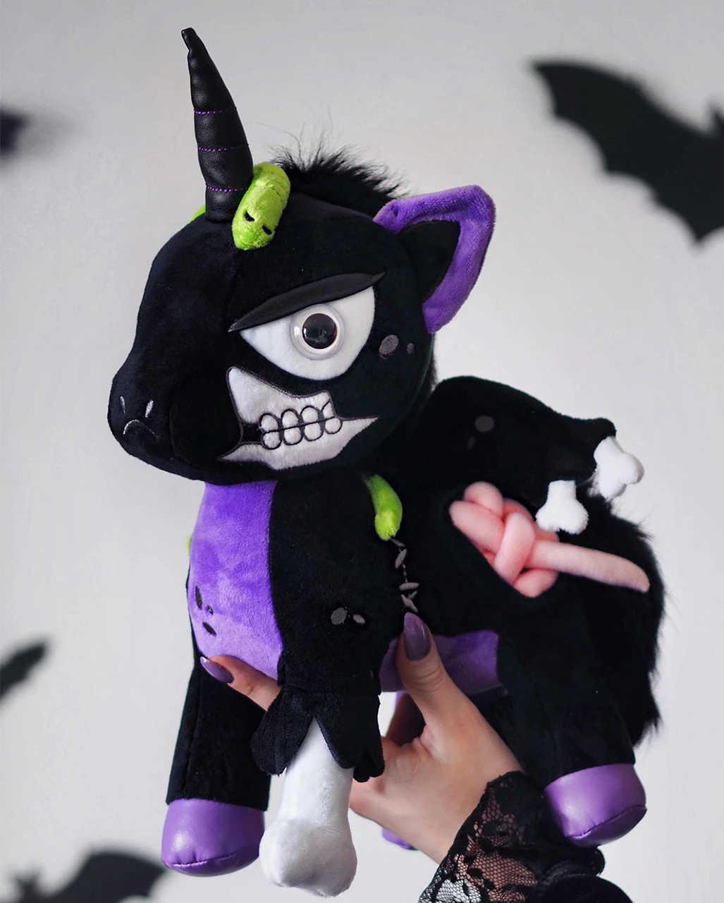 Zombiecorn Dead Dawn Plüschtier Lila KILLSTAR 4 Zombiecorn Dead Dawn Plüschtier Lila KILLSTAR – Bild 2